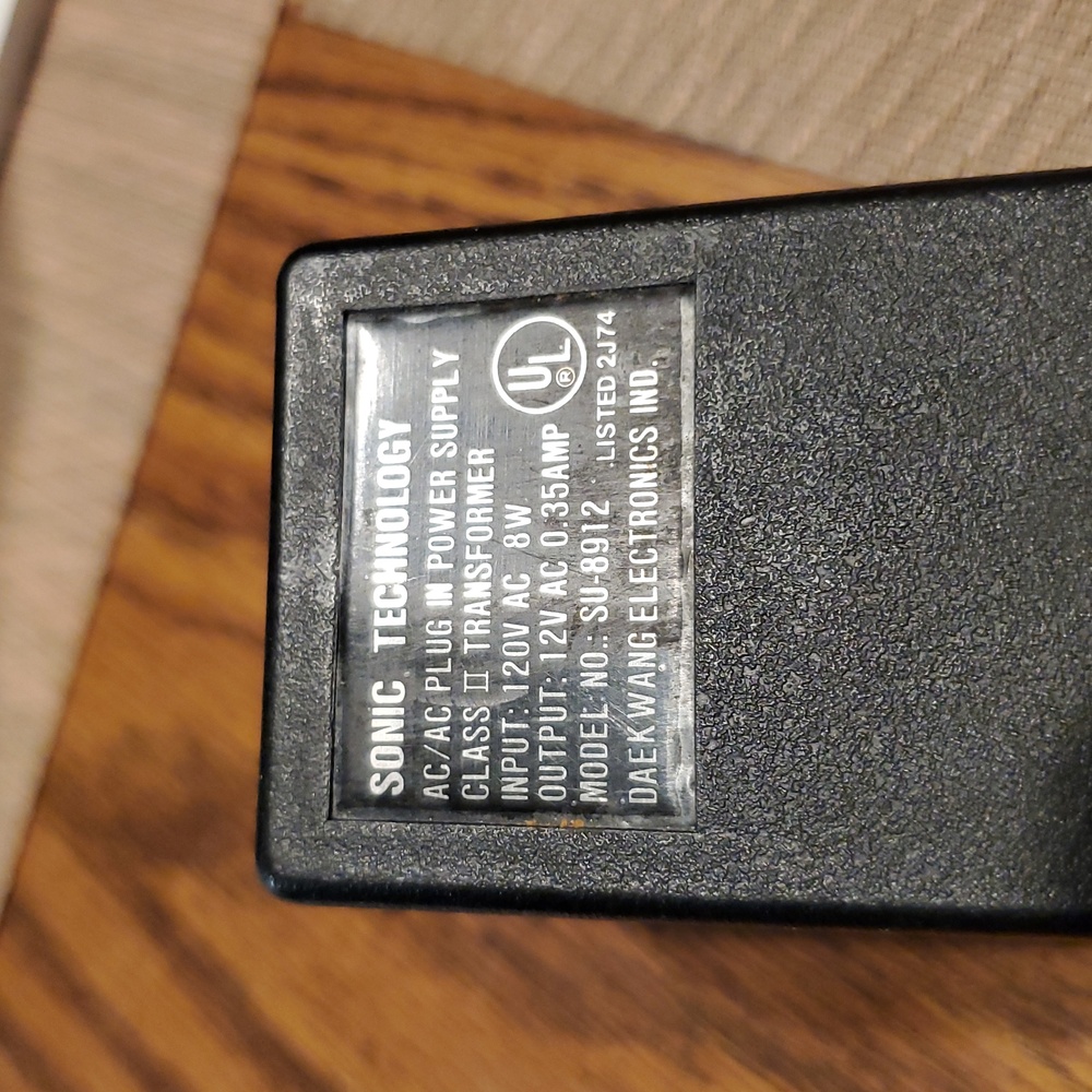 Ultrasonic Pest Repeller - Picture 3 of 3